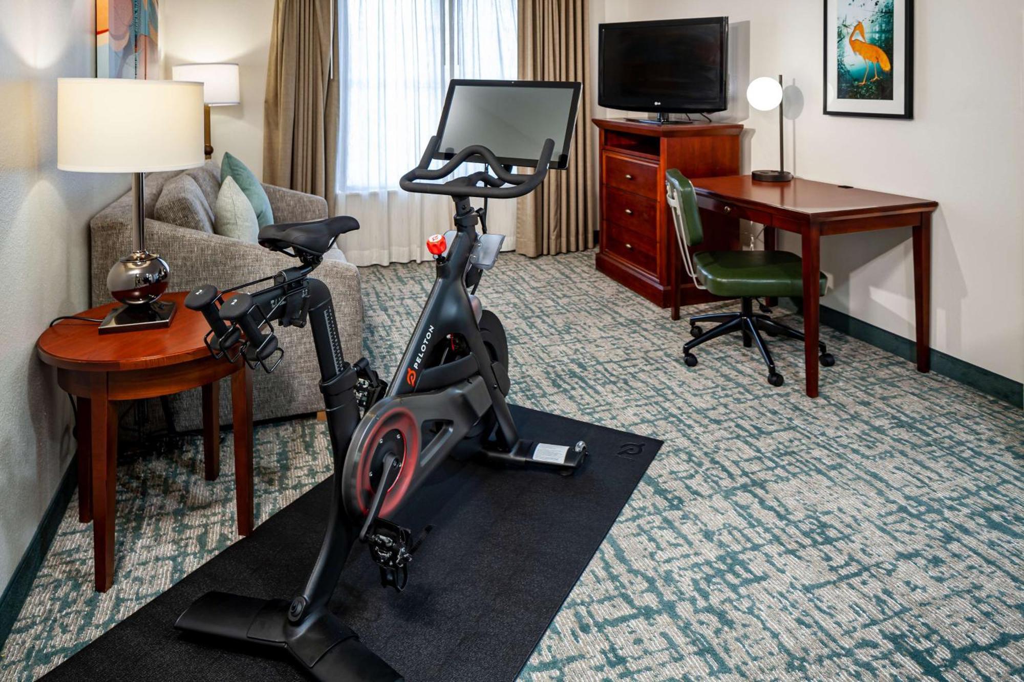 Homewood Suites By Hilton Gainesville Dış mekan fotoğraf